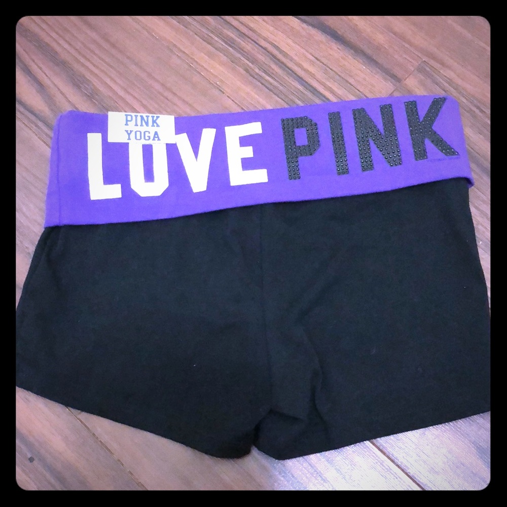 VS shortie fitness shorts